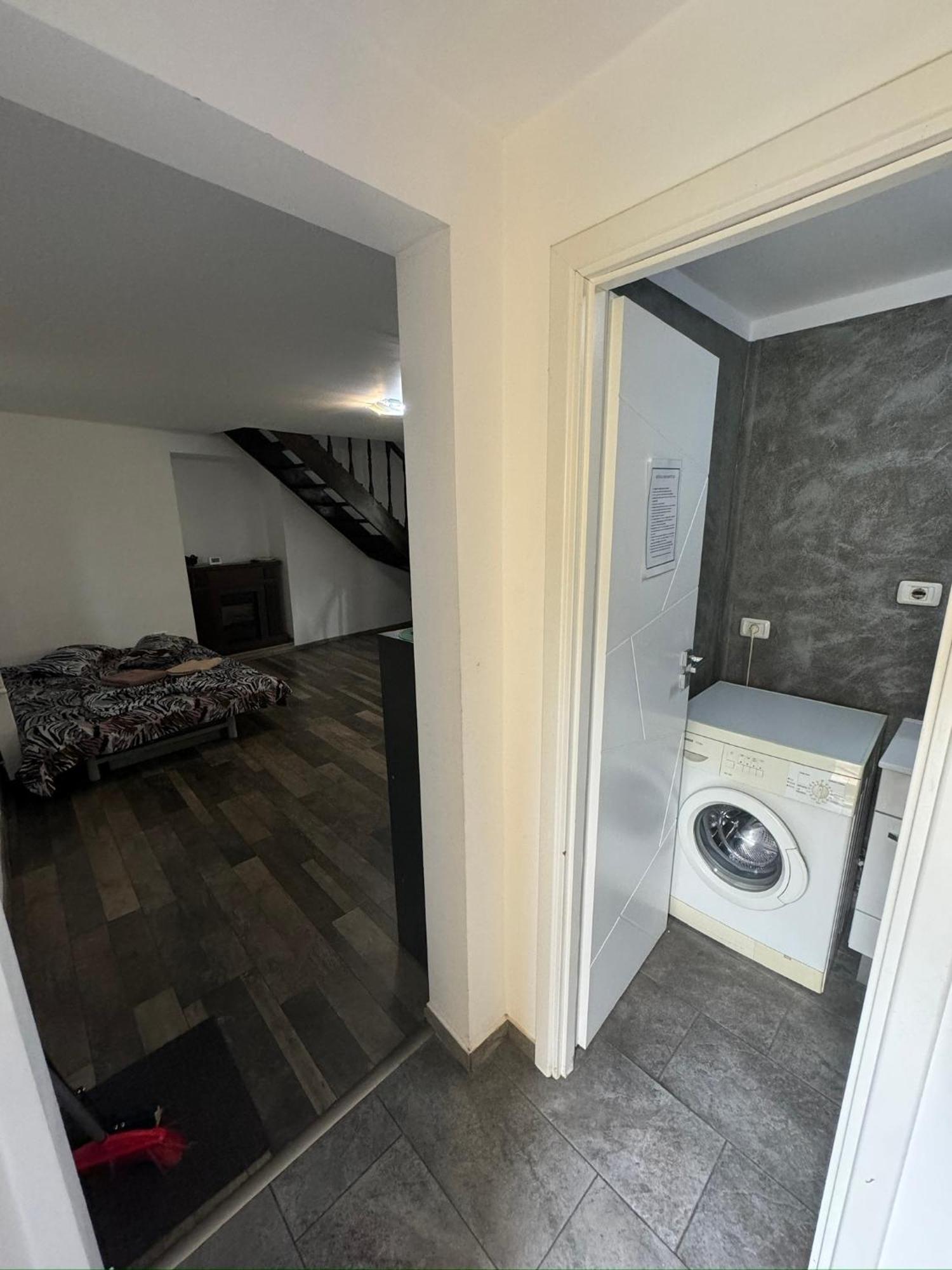 Apartamente De Inchiriat Lucky House Brașov Exterior foto