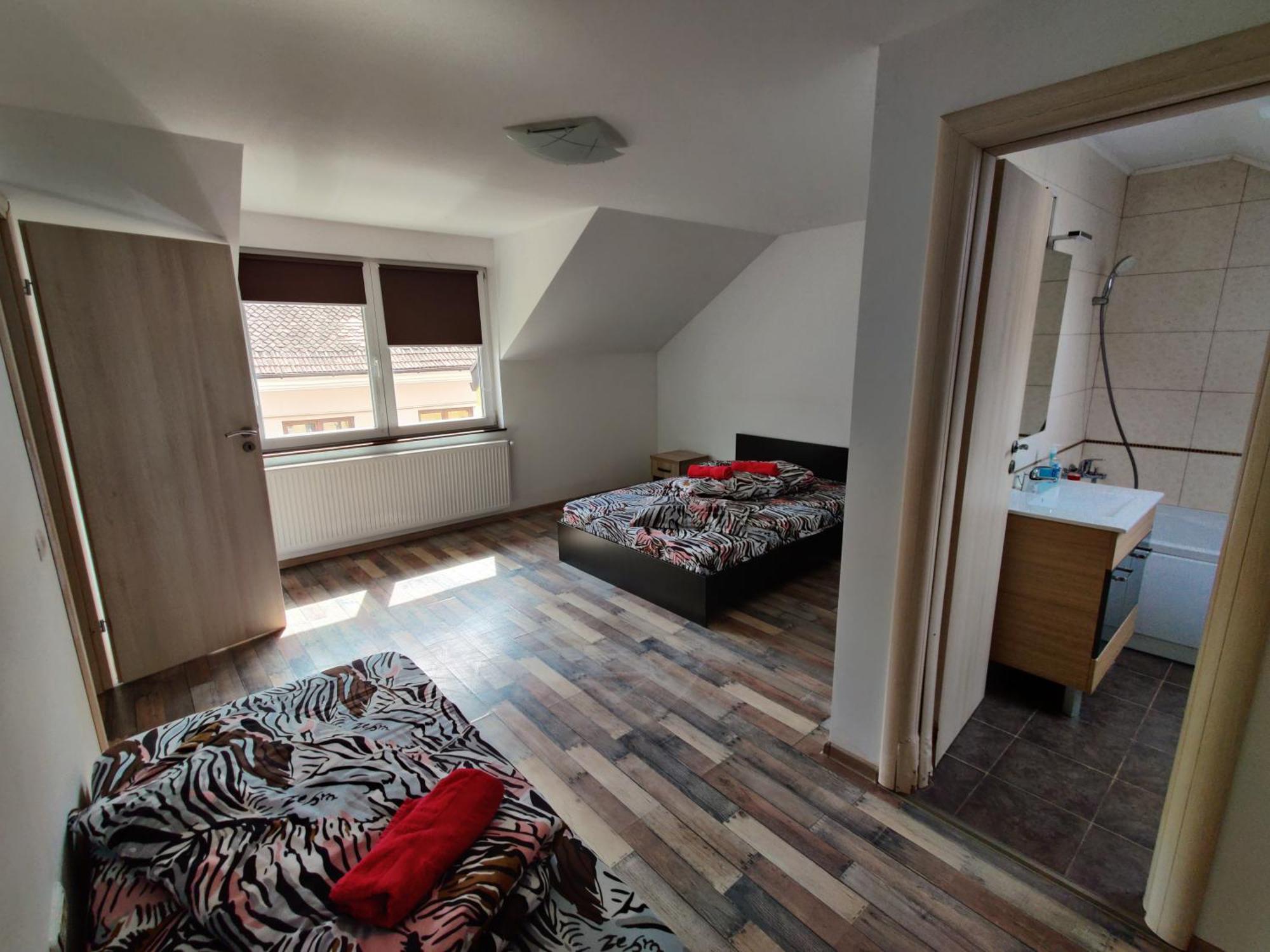 Apartamente De Inchiriat Lucky House Brașov Exterior foto