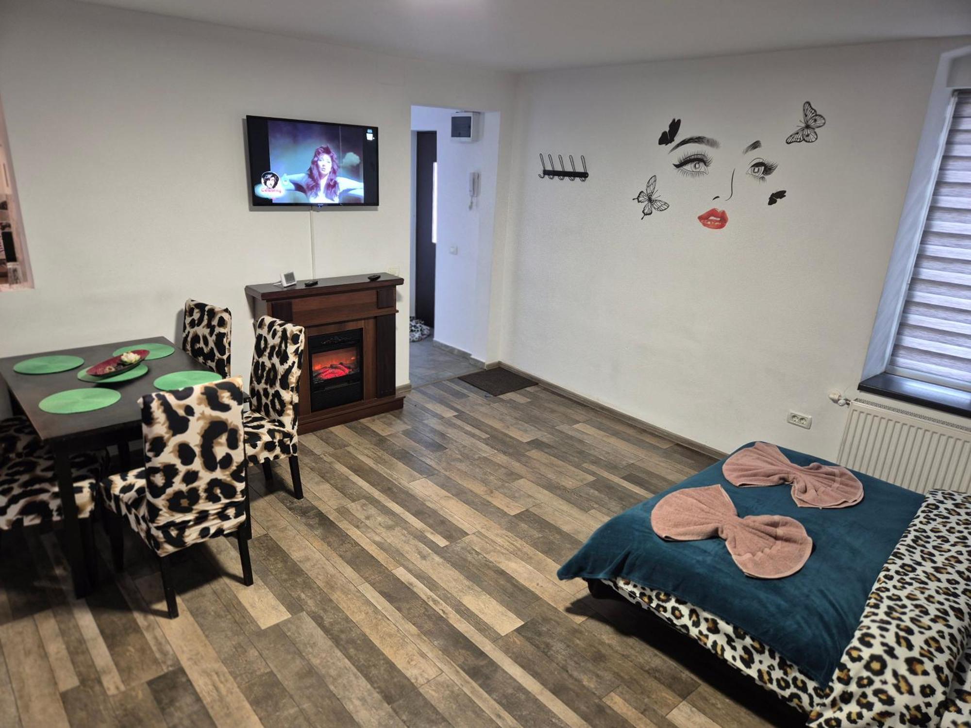 Apartamente De Inchiriat Lucky House Brașov Exterior foto